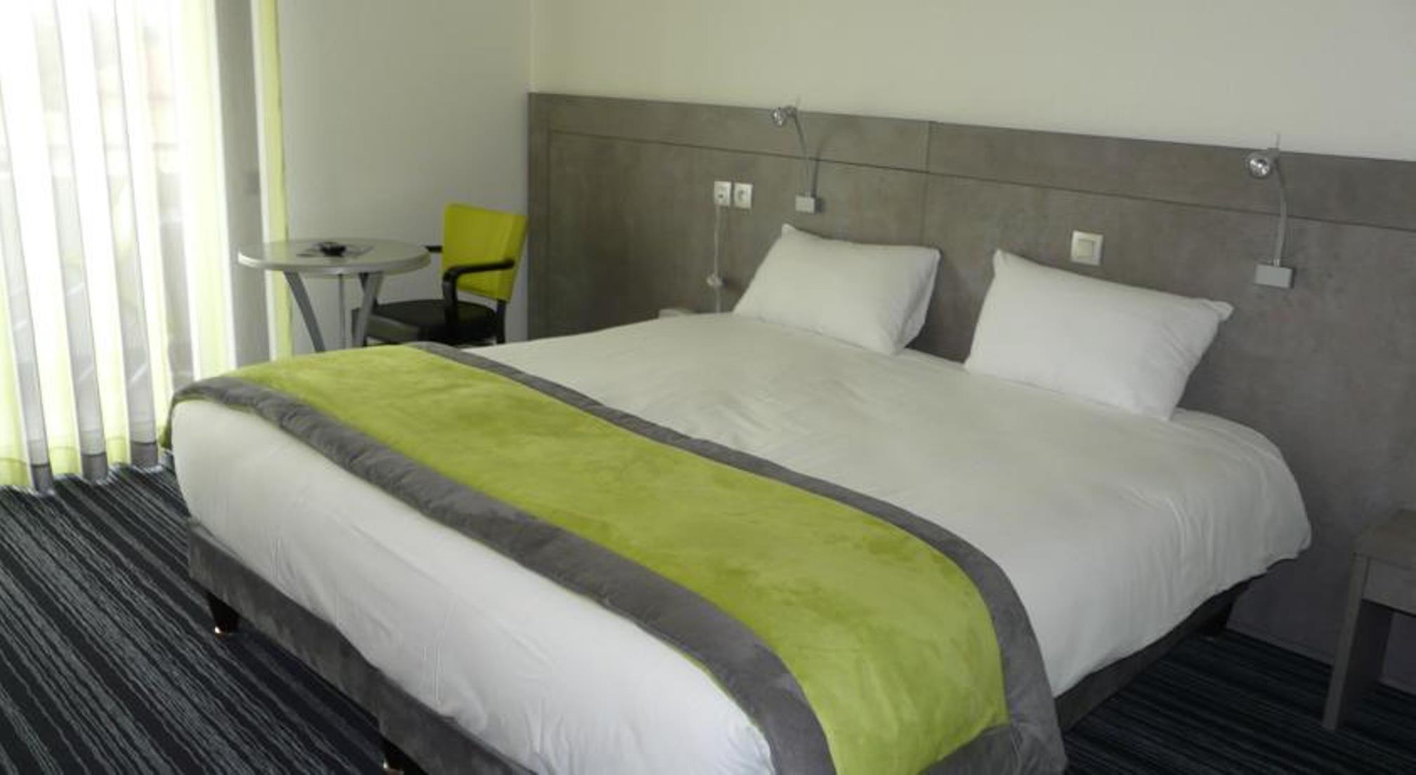Hotel Le Chatard Sarcey Luaran gambar